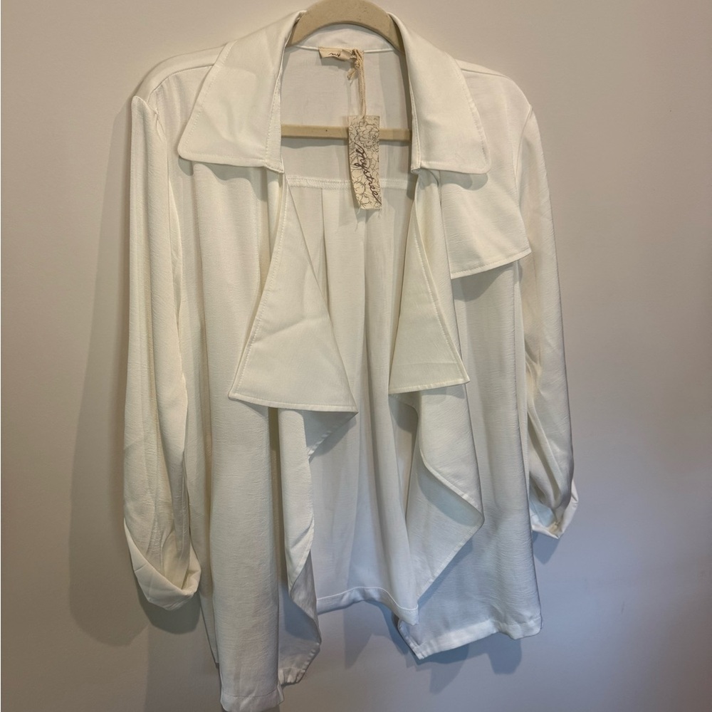 Mystree Cream Satin Jacket for Women New With Tags Size Large